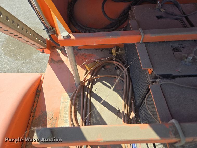 image for item YA0099 2002 Terex arrow board trailer