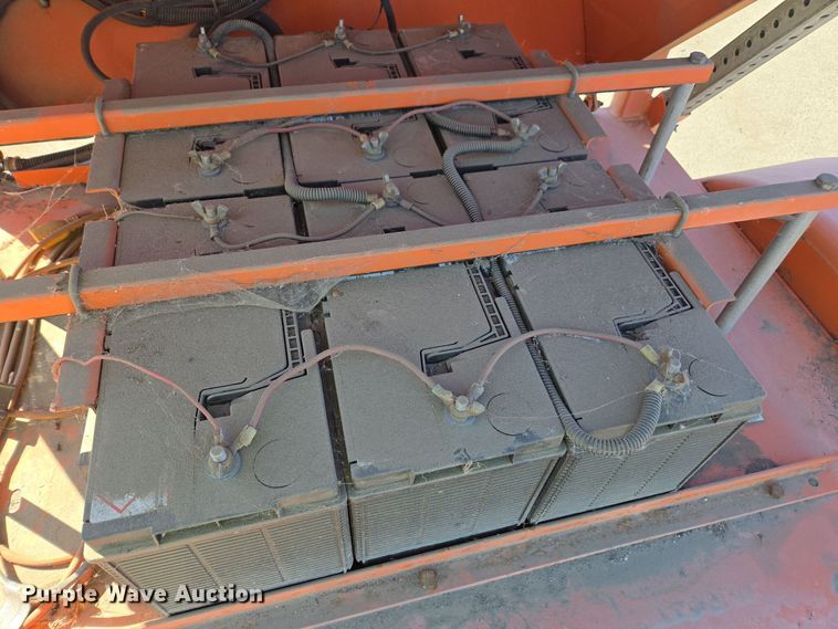 image for item YA0099 2002 Terex arrow board trailer