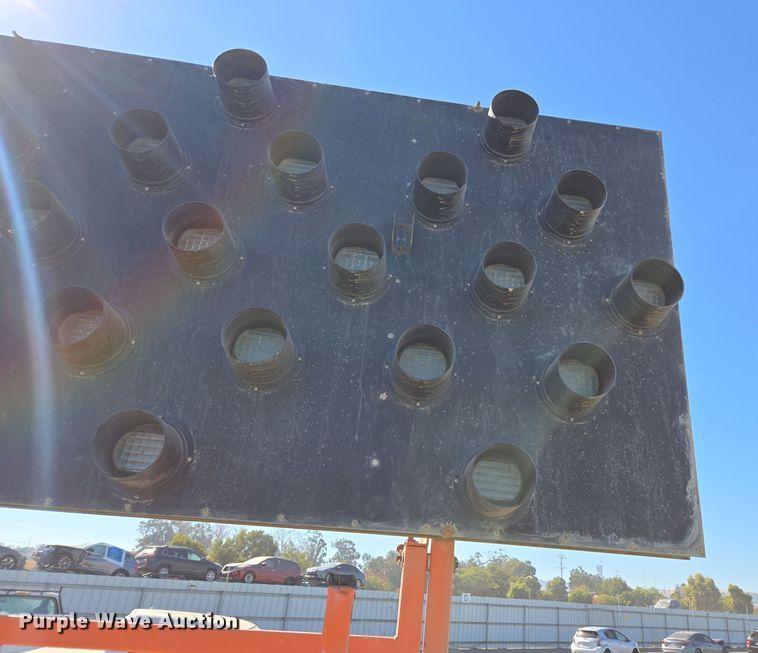 image for item YA0099 2002 Terex arrow board trailer