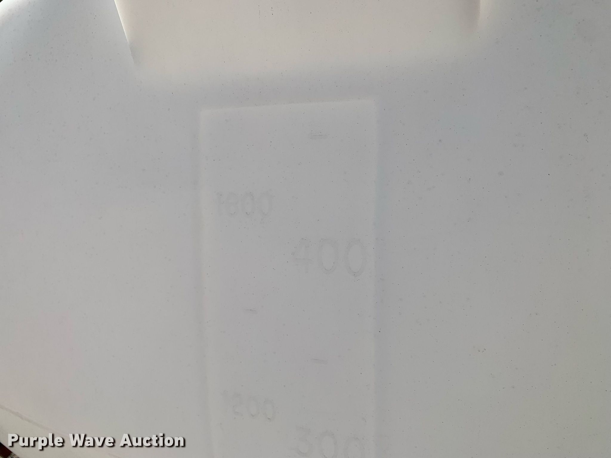 Rozell turf sprayer in Tyler, TX Item JT9723 for sale Purple Wave