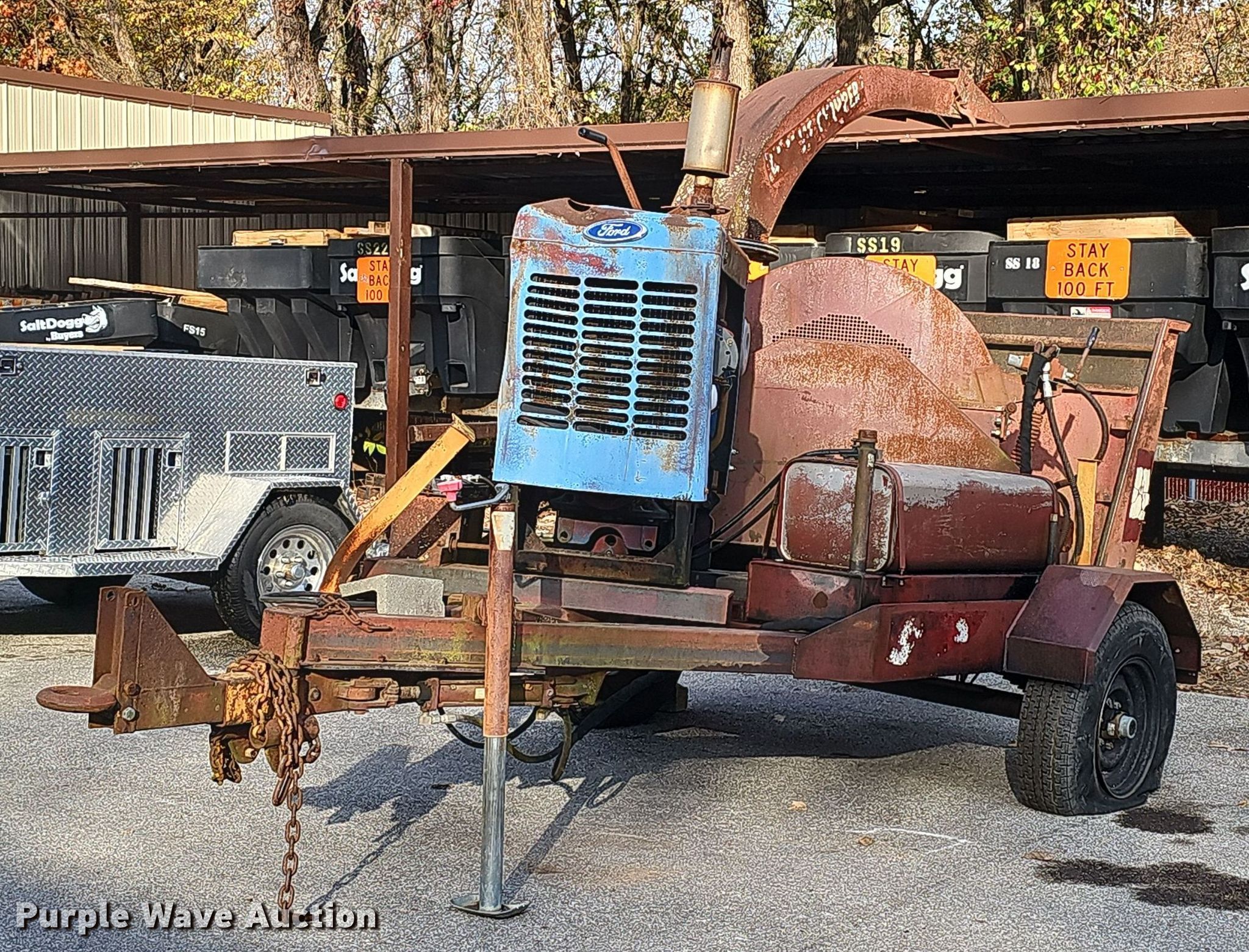 【中古】 フレック・オン・モーツァルト（1） Ford Olathe Chipper 986 wood chipper in Branson, MO | Item OJ9005