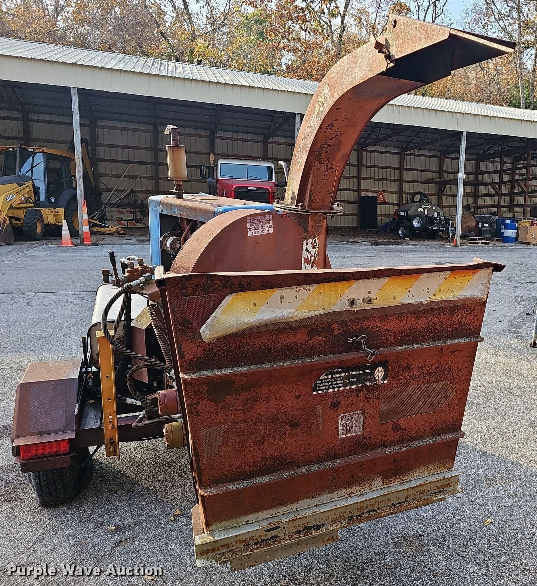 【中古】 フレック・オン・モーツァルト（1） Ford Olathe Chipper 986 wood chipper in Branson, MO | Item OJ9005