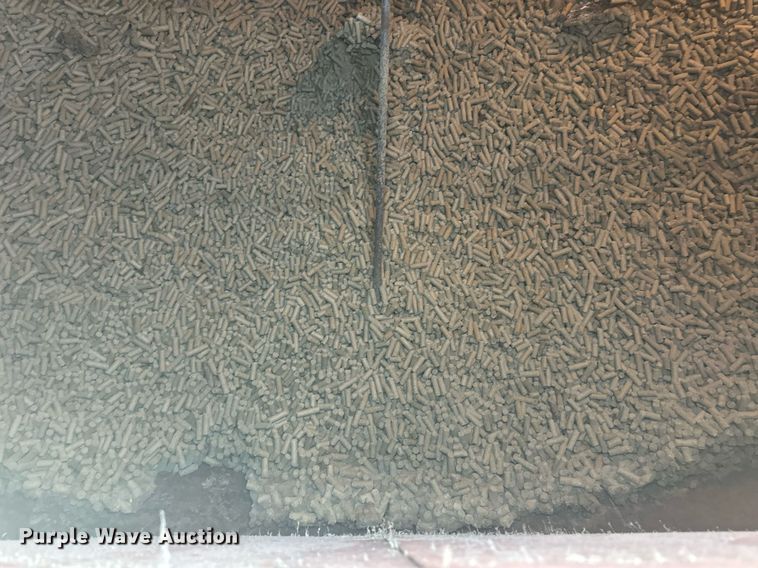 image for item DL0481 Grain storage bins