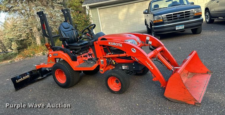 image for item DN0828 Kubota BX2370 MFWD tractor