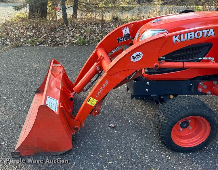 image for item DN0828 Kubota BX2370 MFWD tractor