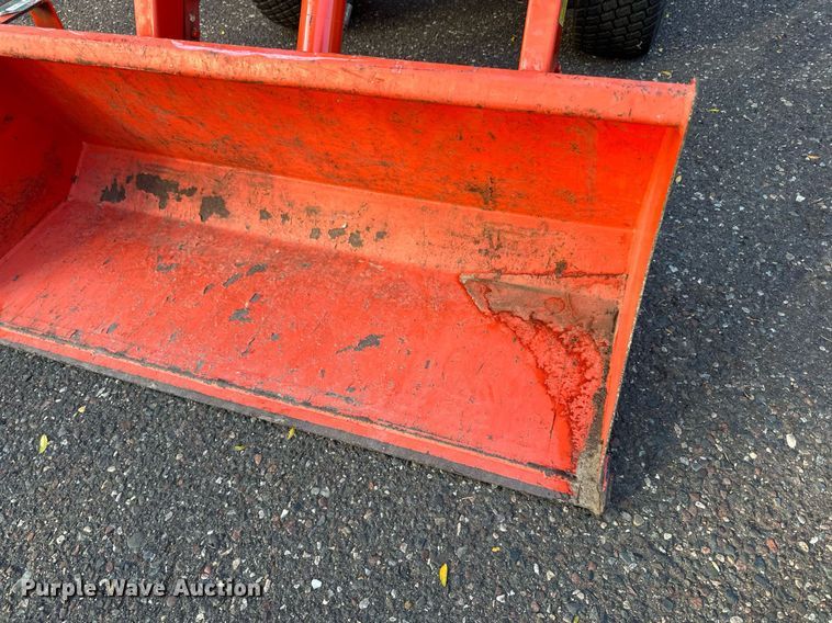 image for item DN0828 Kubota BX2370 MFWD tractor