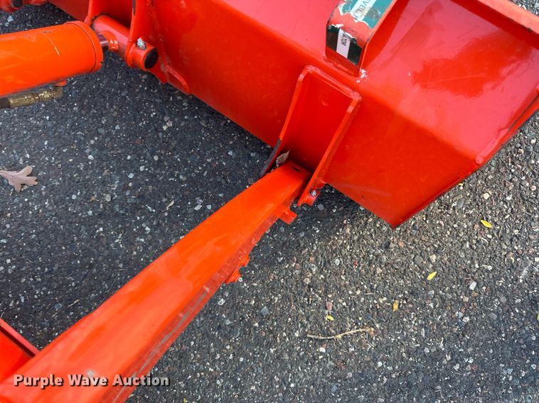 image for item DN0828 Kubota BX2370 MFWD tractor