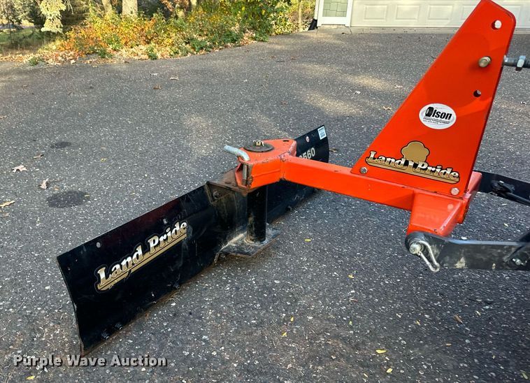 image for item DN0828 Kubota BX2370 MFWD tractor