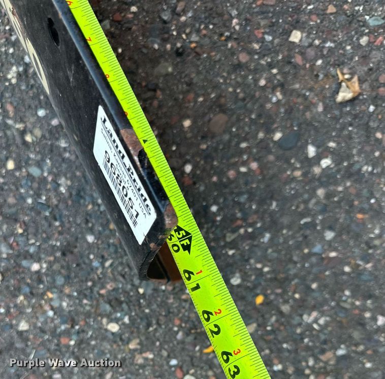 image for item DN0828 Kubota BX2370 MFWD tractor