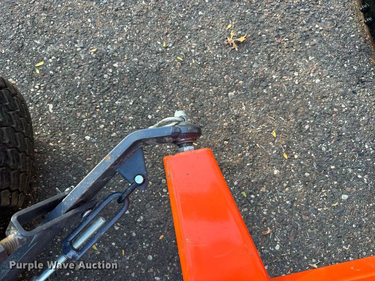 image for item DN0828 Kubota BX2370 MFWD tractor