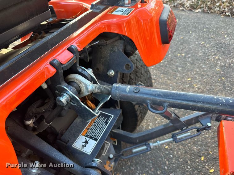 image for item DN0828 Kubota BX2370 MFWD tractor