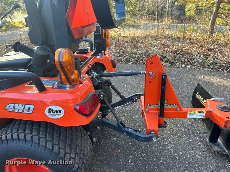 image for item DN0828 Kubota BX2370 MFWD tractor