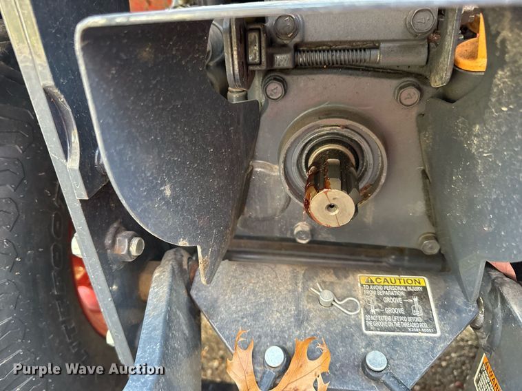 image for item DN0828 Kubota BX2370 MFWD tractor