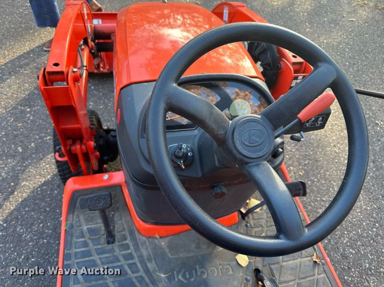image for item DN0828 Kubota BX2370 MFWD tractor
