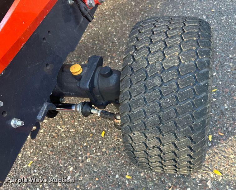 image for item DN0828 Kubota BX2370 MFWD tractor