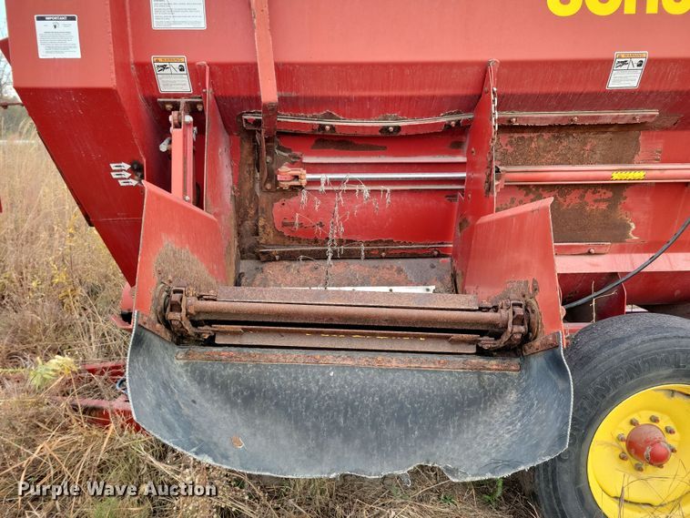 image for item DN3598 Schuler SRM 254 feed wagon