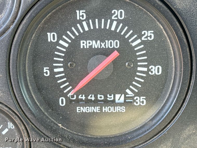 image for item DO2553 1999 Sterling applicator truck