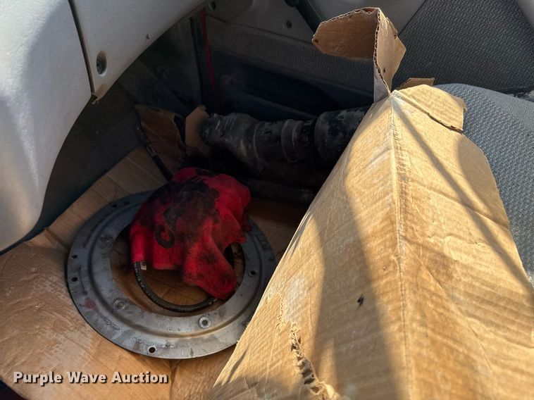 image for item DO2553 1999 Sterling applicator truck