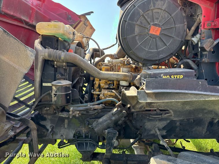 image for item DO2553 1999 Sterling applicator truck