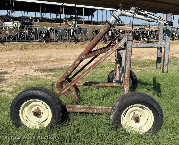 image for item DO2555 Water reel