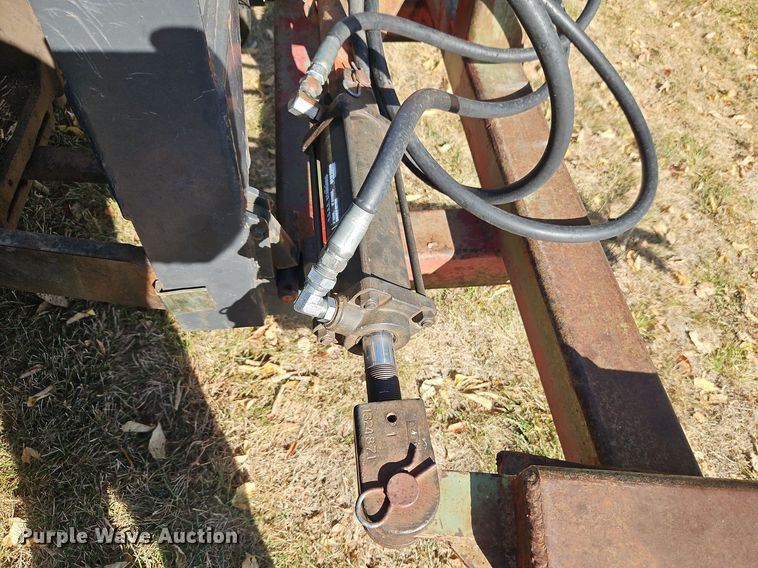 image for item DT7530 Bale unroller