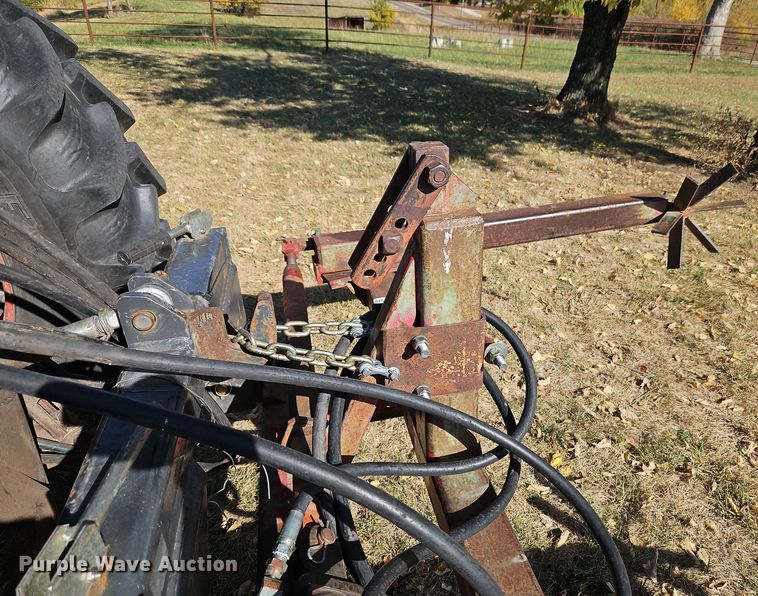 image for item DT7530 Bale unroller