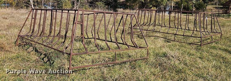 image for item DT7531 (2) hay bale feeders