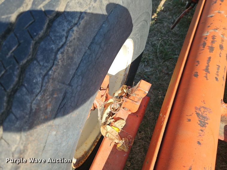 image for item DT7532 Donahue  implement carrier