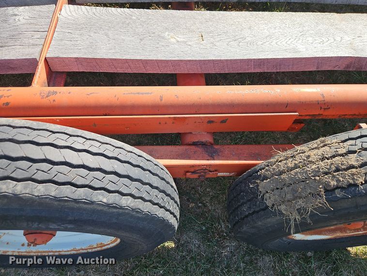 image for item DT7532 Donahue  implement carrier