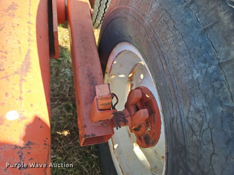 image for item DT7532 Donahue  implement carrier