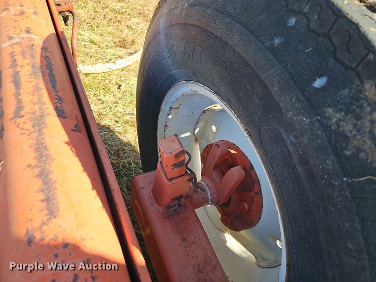 image for item DT7532 Donahue  implement carrier