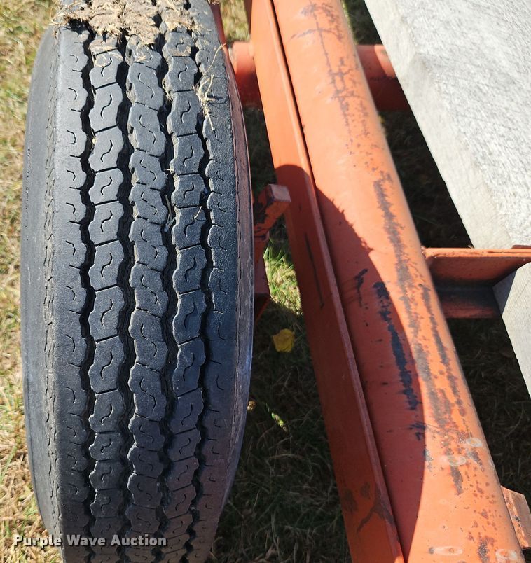 image for item DT7532 Donahue  implement carrier