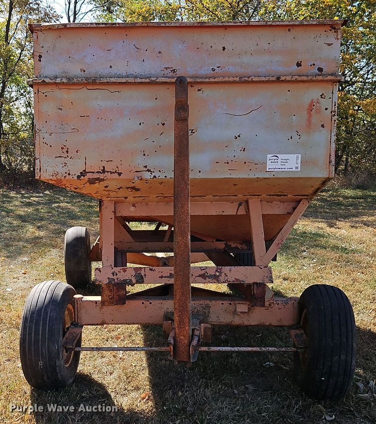 image for item DT7533 Gravity wagon