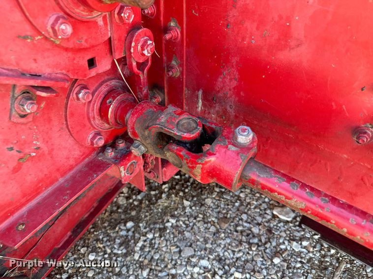 image for item DV2846 1989 Case IH 8840 swather / windrower