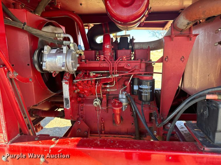 image for item DV2846 1989 Case IH 8840 swather / windrower