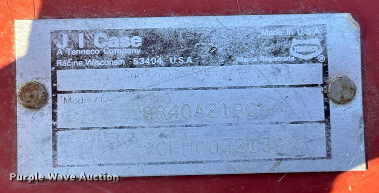 image for item DV2846 1989 Case IH 8840 swather / windrower