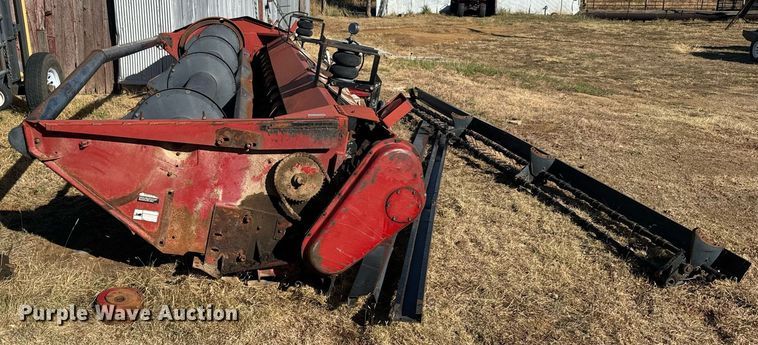 image for item DV2846 1989 Case IH 8840 swather / windrower