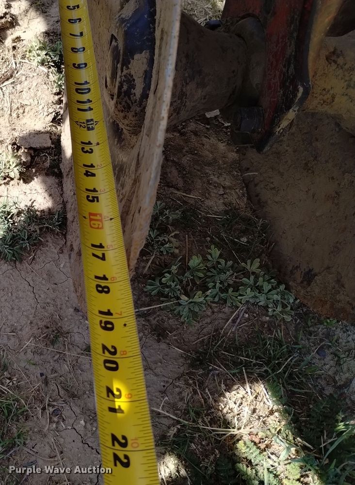 image for item DV6544 International 470 tandem disk