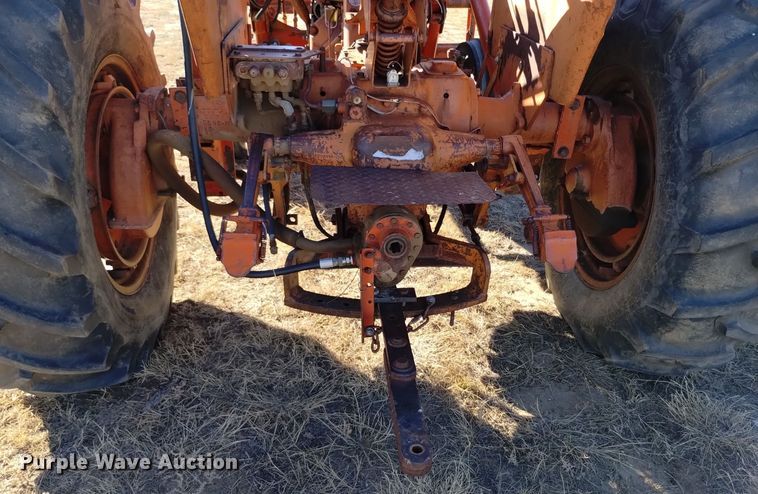 image for item DV6545 1960 Allis-Chalmers D17 tractor