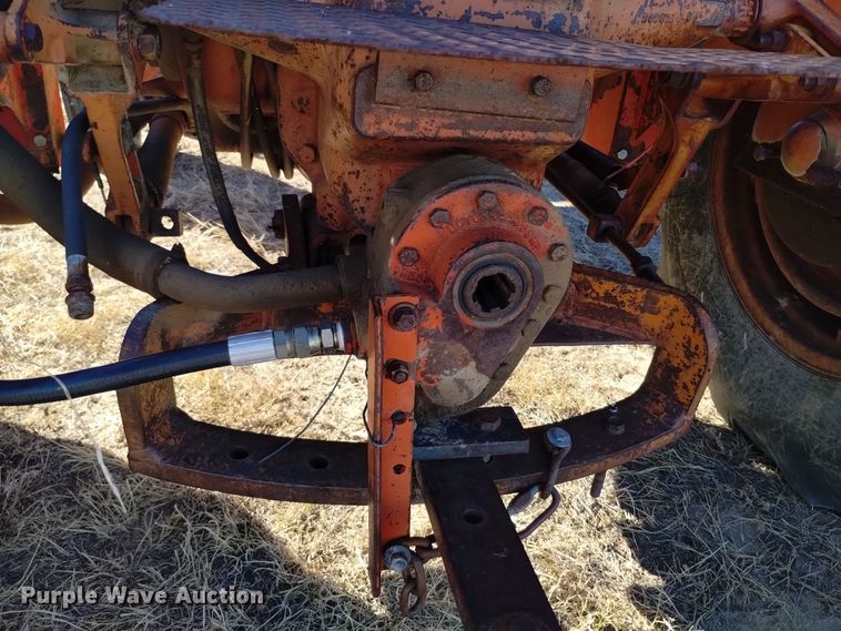 image for item DV6545 1960 Allis-Chalmers D17 tractor