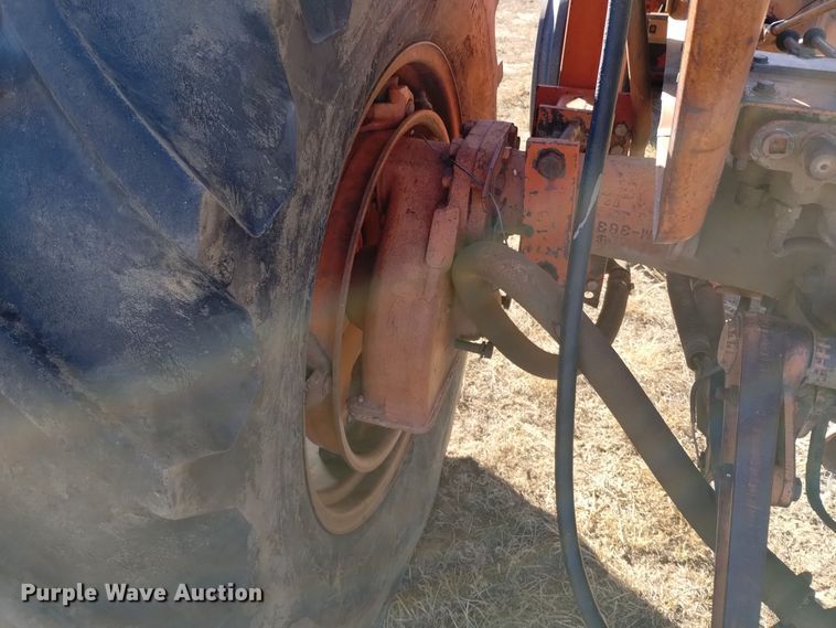 image for item DV6545 1960 Allis-Chalmers D17 tractor