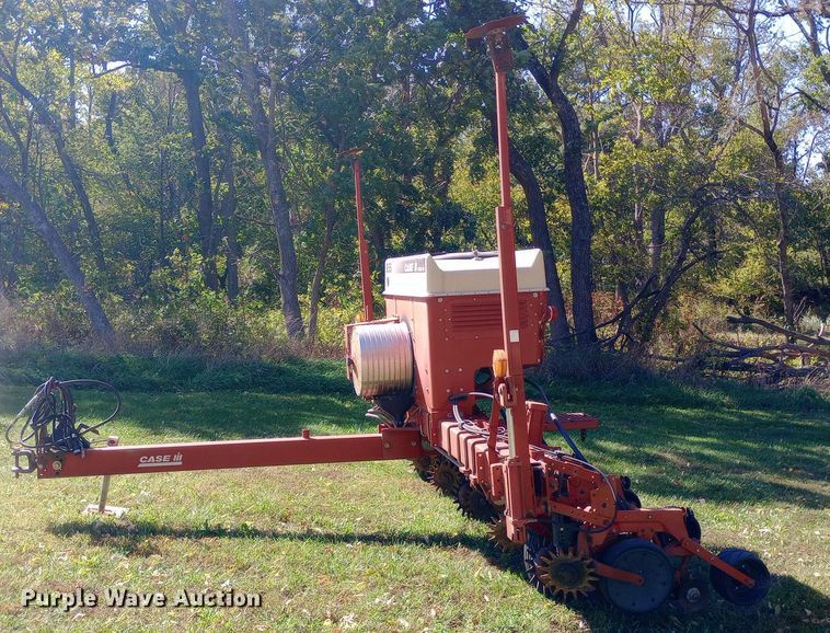 image for item DW0801 Case IH 955 planter