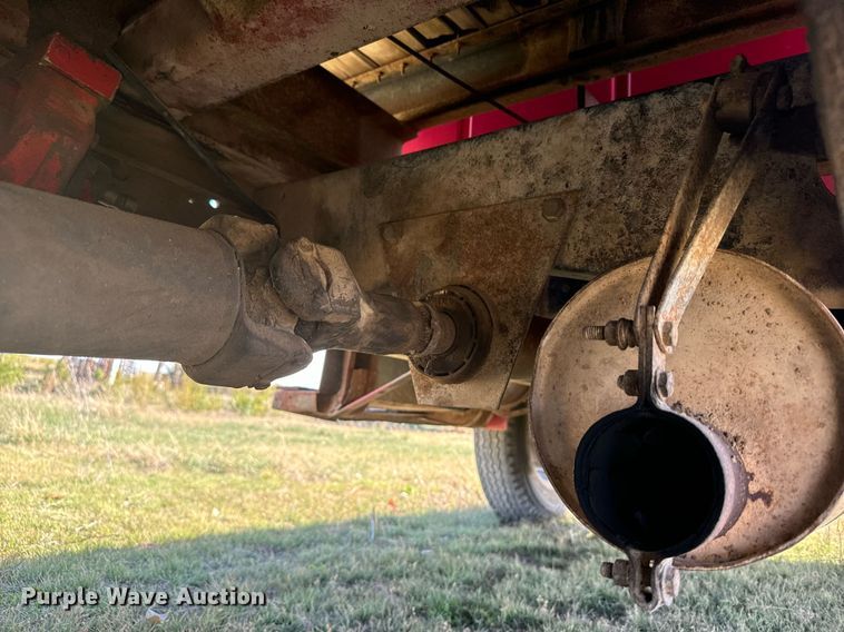 image for item DX3704 1969 International Loadstar 1700 grain truck