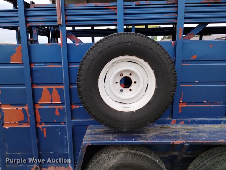 image for item EG9912 1989 Better Way Nebraska Inc 6X16 livestock trailer