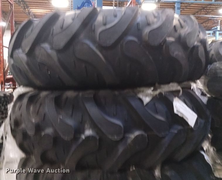 image for item EG9933 (20) Galaxy EZ Rider 14.9-24 wheels and tires