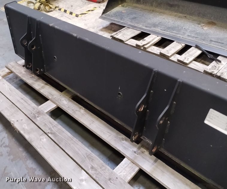 image for item EG9940 (11) Alo AB C2 loader buckets