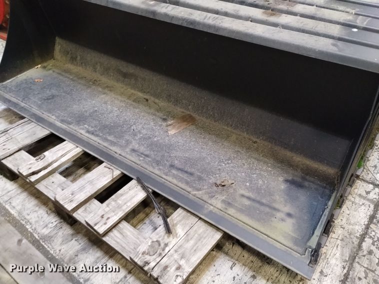 image for item EG9940 (11) Alo AB C2 loader buckets