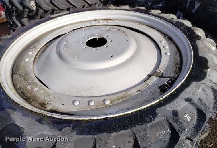 image for item EG9943 (20) Alliance 230/95R48 wheels and tires