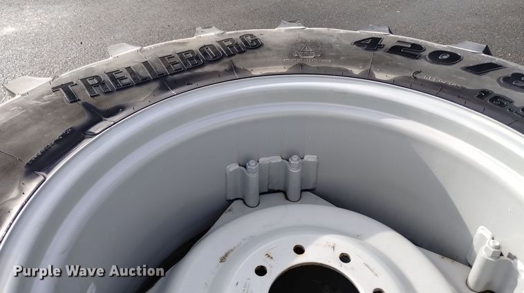 image for item EG9948 (6) Trelleborg 420/85R30 wheels and tires