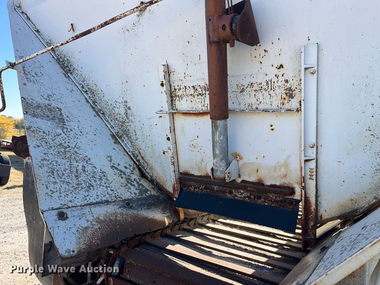 image for item EH2867 Rickel MFG. Corp.  spreader